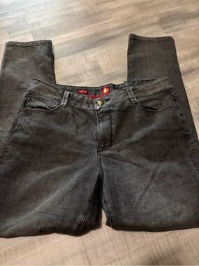 Sasson Jeans Women’s Straight Leg Jeans in Dark Gray- size 16